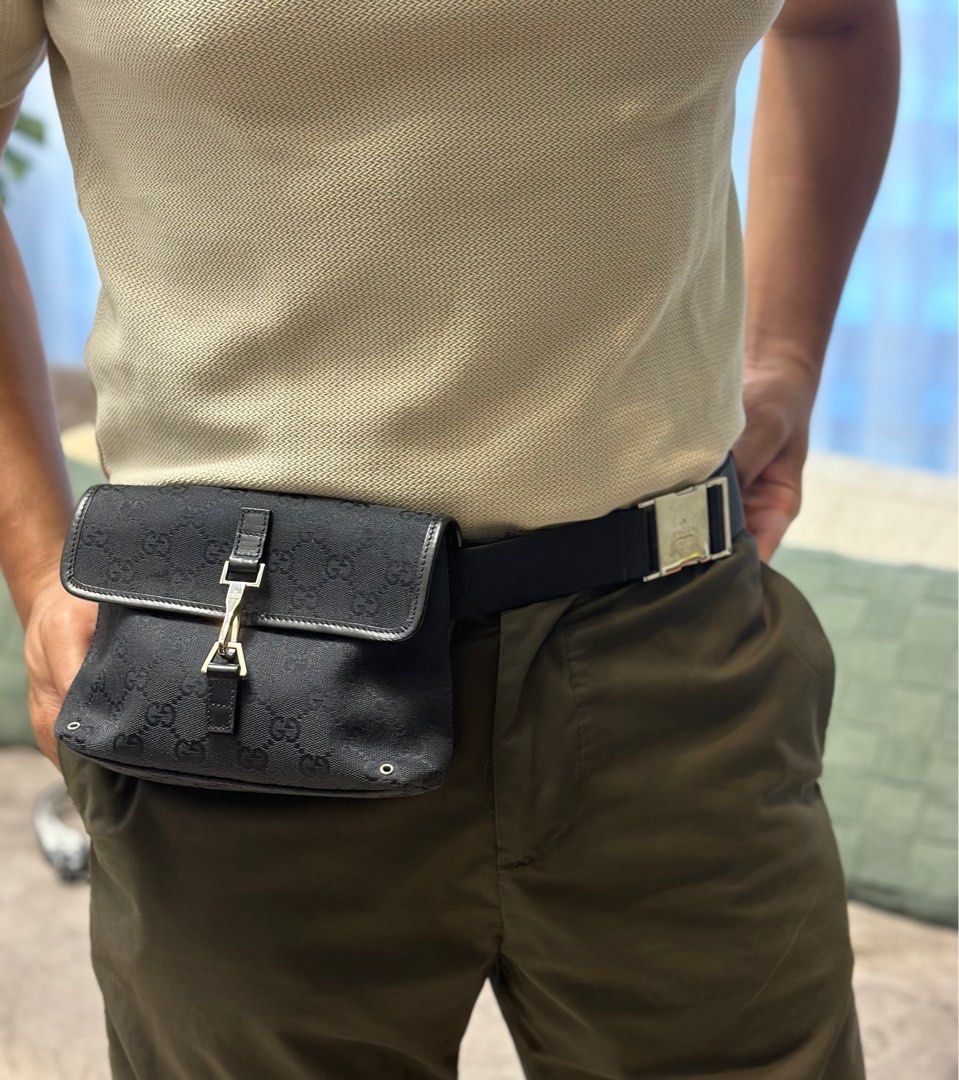 Gucci belt pouch store