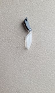 （分類：）位於 。 由 goldleosaint 提交（商品編號 1301739067，圖片 1）。簡介： 。