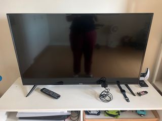 Haier TV - 40 inches