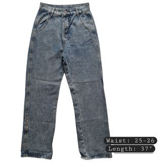 Highwaist Baggy Denim Mom Jeans - 25-26