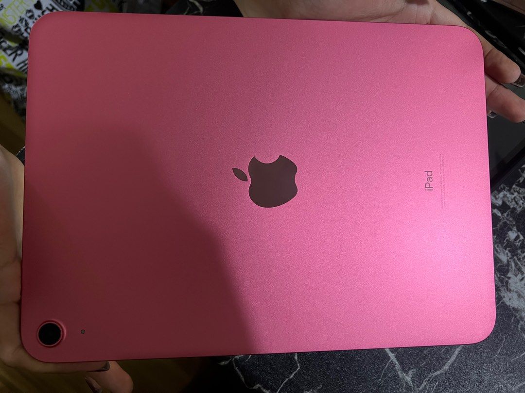 iPad 10th Generation (Category: iPad) located in Manila. Submitted by pipenjames (Listing ID 1301801507, Image 3). Description: iPad 10th Generation 64 GB Kakabili lang and good as brand new Warranty until May 2025 Comes with original box, tempered glass, original charger and cable, 1 case. No more tawad with receipt pa to na 1 day old lang. .