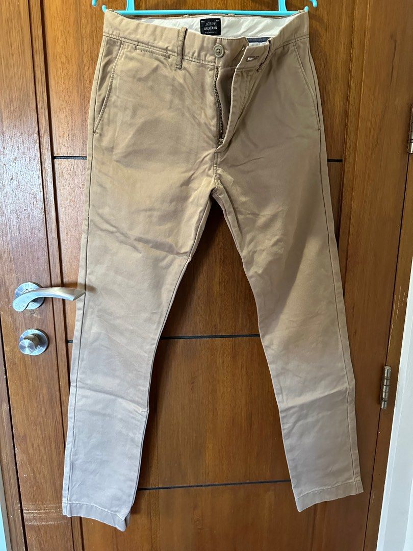J. Crew Khaki Slim Fit Chinos (Category: Chinos) located in Binan City. Submitted by theformer (Listing ID 1301831461, Image 1). Description: Brand new J. Crew slim fit chinos. Made of thick quality cotton. Waist - 28 Length - 30 Pants coming from Laguna. Makati meet-ups by schedule. Payment: Cash, GCash, or BPI .