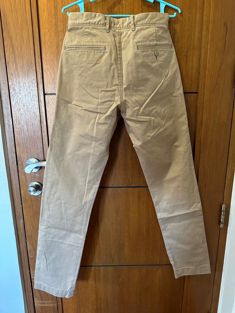 J. Crew Khaki Slim Fit Chinos (Category: Chinos) located in Binan City. Submitted by theformer (Listing ID 1301831461, Image 2). Description: Brand new J. Crew slim fit chinos. Made of thick quality cotton. Waist - 28 Length - 30 Pants coming from Laguna. Makati meet-ups by schedule. Payment: Cash, GCash, or BPI .