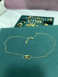 K18 gold Cartier Interlocking 3 Rings Centered Necklace