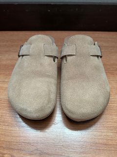 Kidmi Women’s Clogs Sandals - Brown Suede
