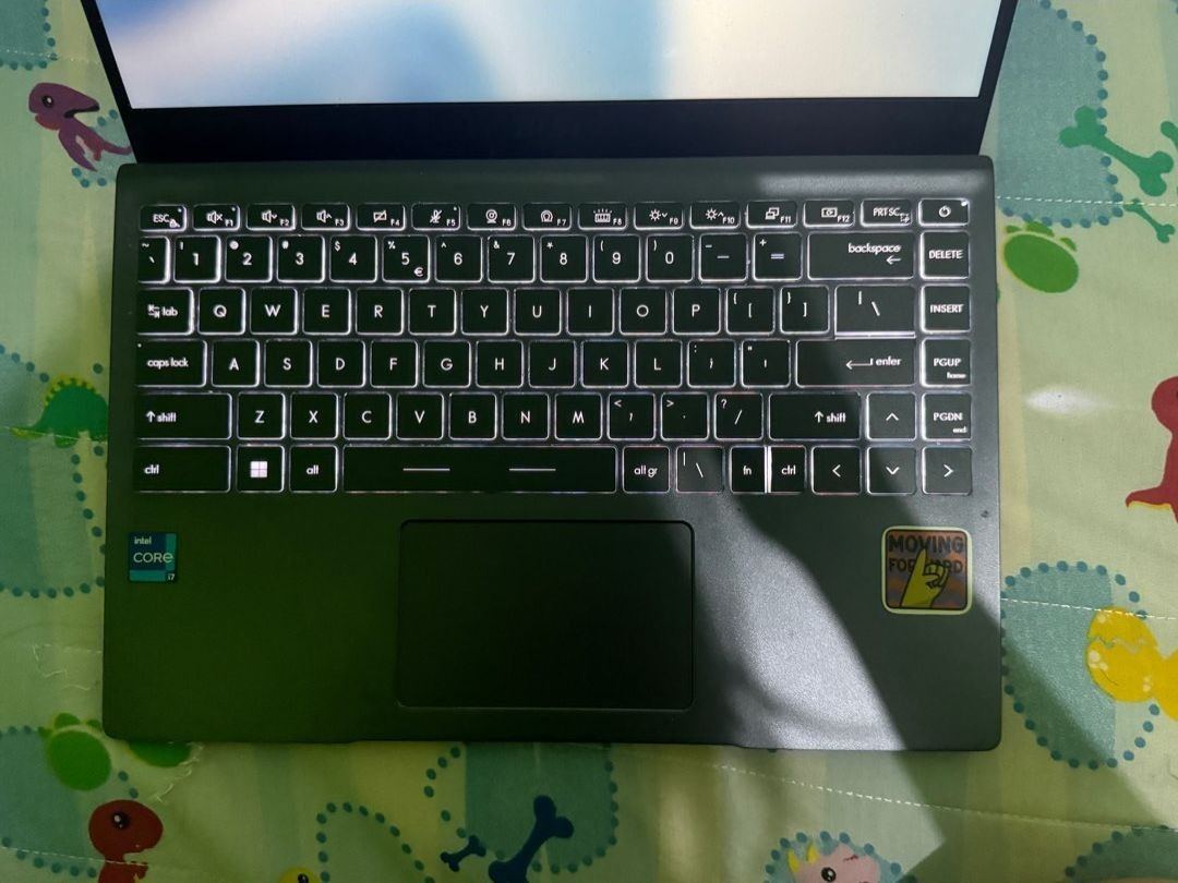 JUAL LAPTOP MSI MODERN 14 B11MOU KONDISI 95%, Elektronik JUAL LAPTOP MSI MODERN 14 B11MOU KONDISI 95%, Elektronik