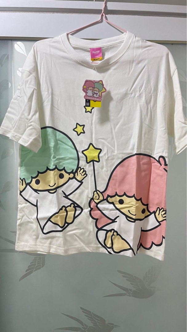 Little Twins Star T-shirt, 女裝, 上衣, T-shirt Carousell