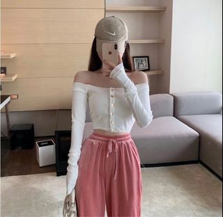 (Category: ) located in . Submitted by eyka18 (Listing ID 1301758661, Image 1). Description: .