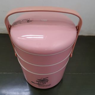 BIG LUNCH BOX. MADE IN JAPAN. BRAND NEW.