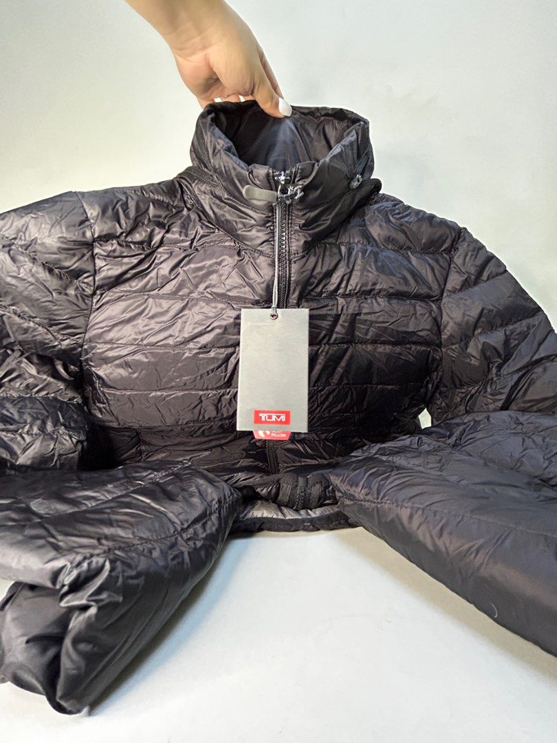 MALL PULL OUT Original Tumi Women s Clairmont Pax Puffer Jacket L size