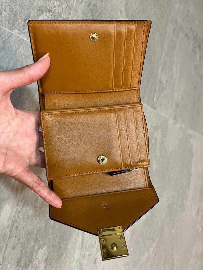 MCM TRACY TRIFOLD WALLET