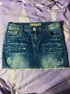 (Category: ) located in . Submitted by sittiii (Listing ID 1301848369, Image 1). Description: .