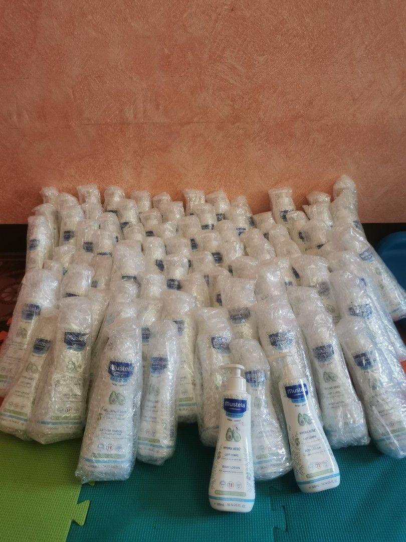 Mustela Lotion (Category: Bathtub & Bath Accessories) located in Gapan. Submitted by mikayla_ann0803 (Listing ID 1301855181, Image 3). Description: Mustela hydrabebe lotion 300ml Fresh from abroad. Place your order now!.