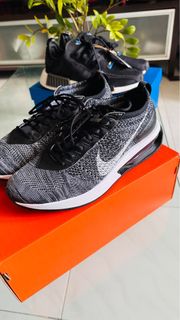 (Category: ) located in . Submitted by nikelover2015 (Listing ID 1301700418, Image 1). Description: .
