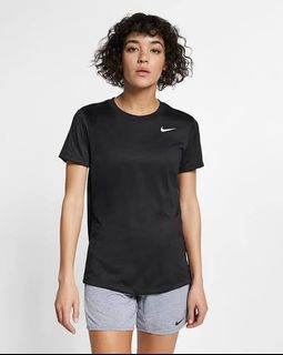 Nike legend dri fit training shirt