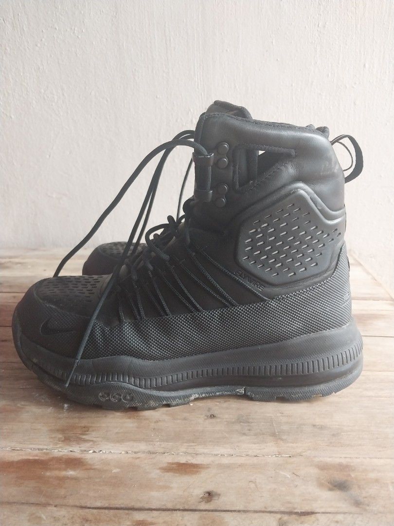 Nike acg superdome top