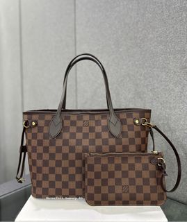 (Category: ) located in . Submitted by neverfull_luxury_bag (Listing ID 1301695264, Image 1). Description: .