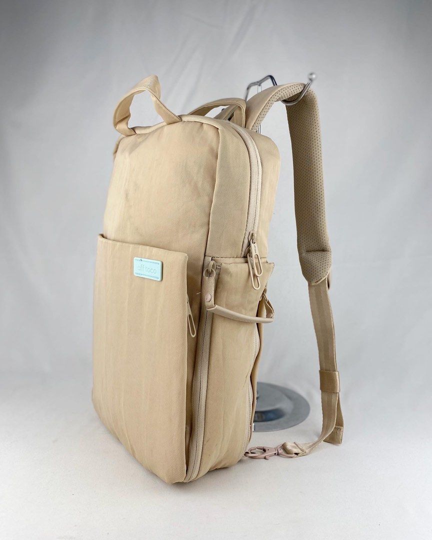 Off toco backpack, Fesyen Wanita, Tas Dompet di Carousell