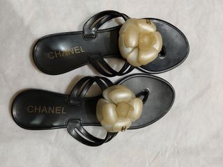 Orig chanel slippers