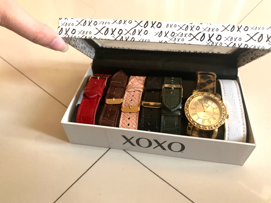 original XOXO watch with box and straps Women s Fashion Watches Accessories Watches on Carousell