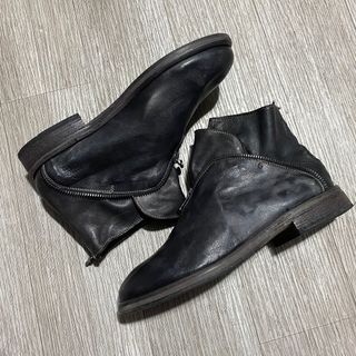 Pagani Leather Ankle Zip Boots