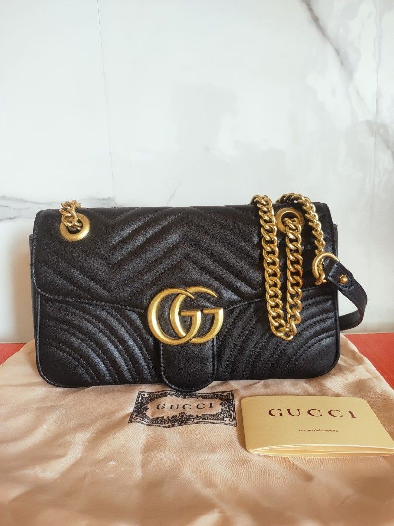 Preloved GG Black Marmont Medium (Category: Luxury Bags & Wallets) located in Cebu City. Submitted by esrpreloved (Listing ID 1301813424, Image 1). Description: Japan Preloved Genuine leather No flaws coded.