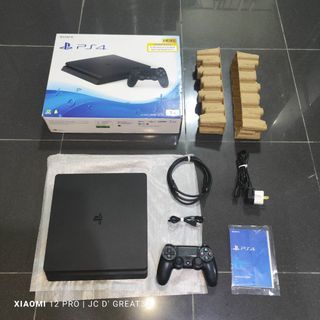 PS4 Slim 1TB Complete Cuh 2218B