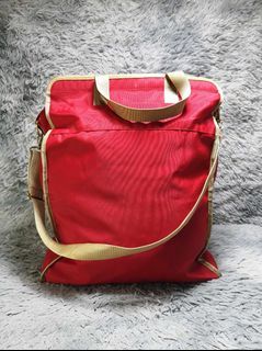 Red Brown Zipper Travel Bag