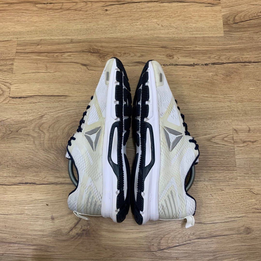 Reebok Foam Fusion 8uk Women s Fashion Footwear Sneakers on Carousell