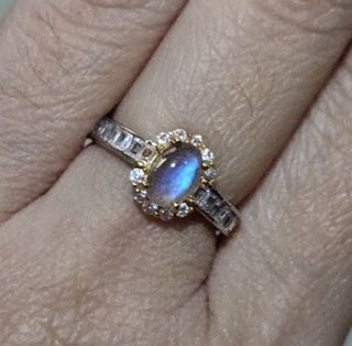 S925 White Moonstone Engagement Ring