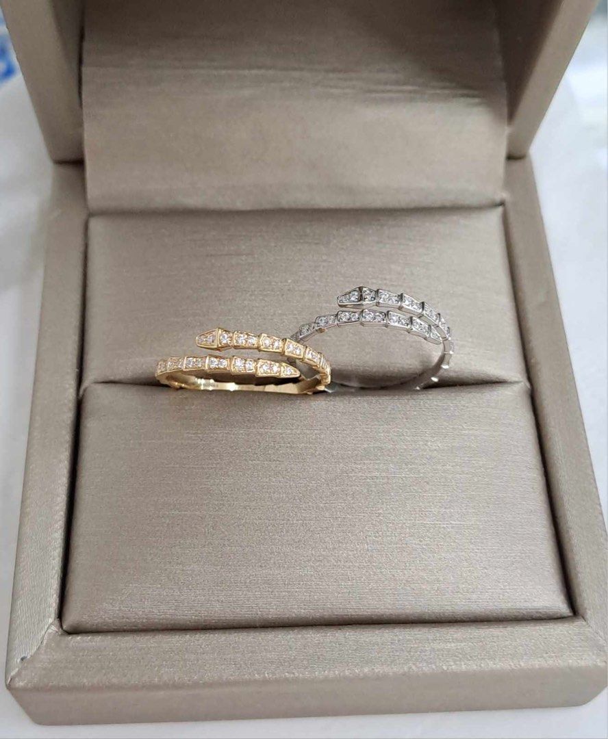 Serpentine Ring in 18Karat Gold Setting (Category: Rings) located in Davao. Submitted by jewelrybox_cezsupera. (Listing ID 1301794978, Image 1). Description: P6,450 Moissanite Serpentine Ring ⭐️Real Gold 18Karat ⭐️Pawnable ⭐️Solid Gold ⭐️Positive to Diamond Tester ⭐️With Certificate of Authenticity ⭐️White and Yellow Gold Available.