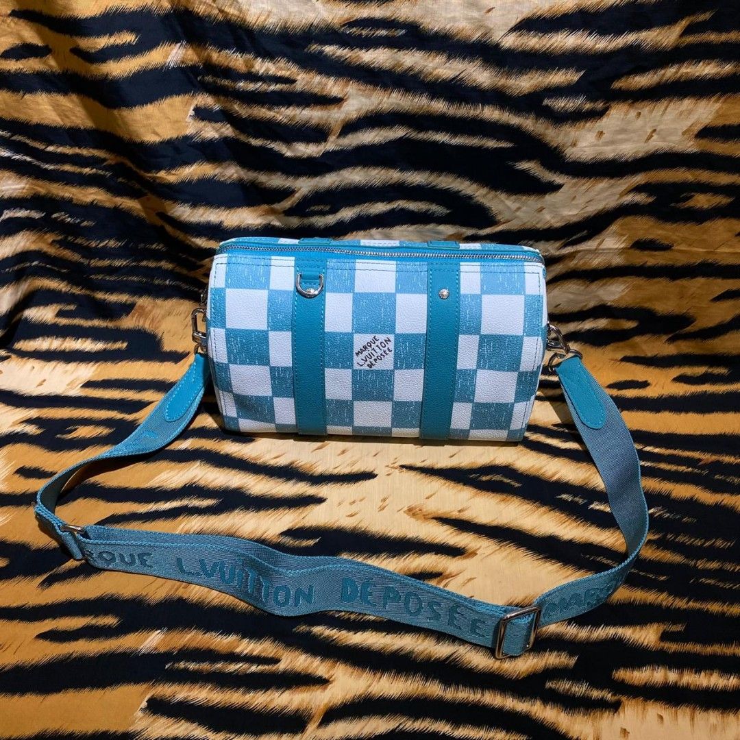 Slingbag Louis vuitton, Fesyen Wanita, Tas Dompet di Carousell