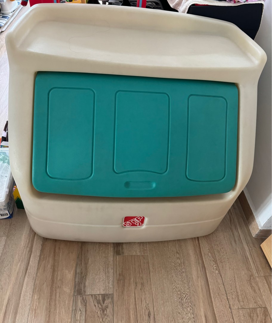 Step 2 toy box blue lid discount