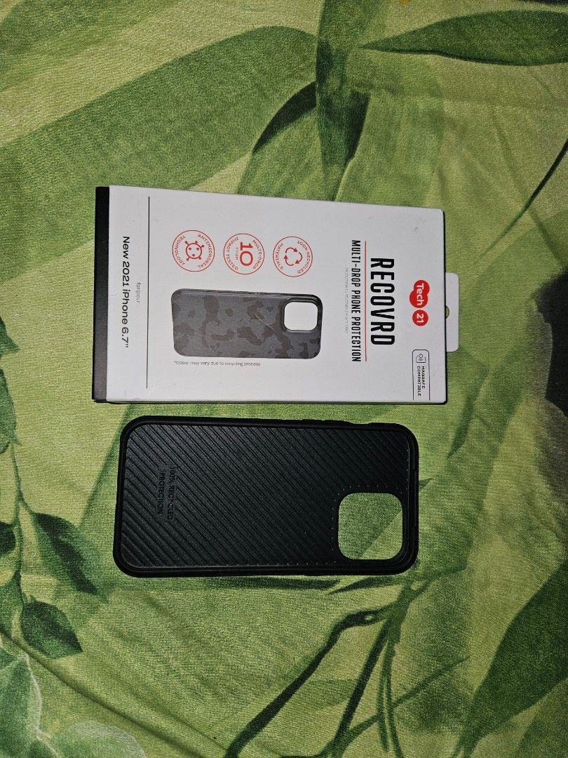 Tech 21 evo for iphone 13 pro max (Category: Cases & Covers) located in Taguig. Submitted by cartbomb.wolf (Listing ID 1301756408, Image 1). Description: declutter.