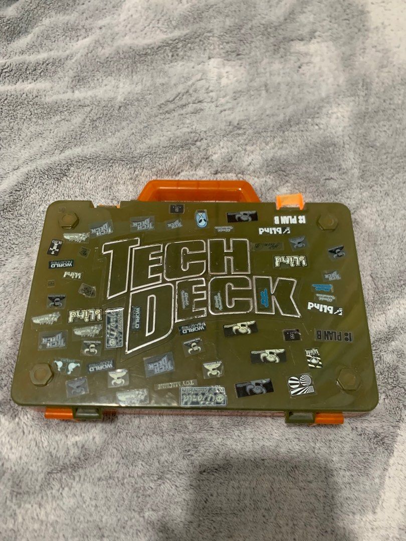 Tech Deck Fingerboard (Category: Action & Battle Toys) located in Davao. Submitted by riccirici (Listing ID 1301690301, Image 2). Description: Tech Deck Fingerboard 18 pcs + 2 free Free Case Good condition From US Price 7,950 php + SF (w/o Seller sponsored voucher) Courier J&T Bank transfer, Gcash .