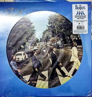 (Category: ) located in . Submitted by the_vinyl_moment (Listing ID 1301777354, Image 1). Description: .