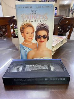 The Princess Diaries VHS 2001 Clamshell Disney Anne Hathaway - USED