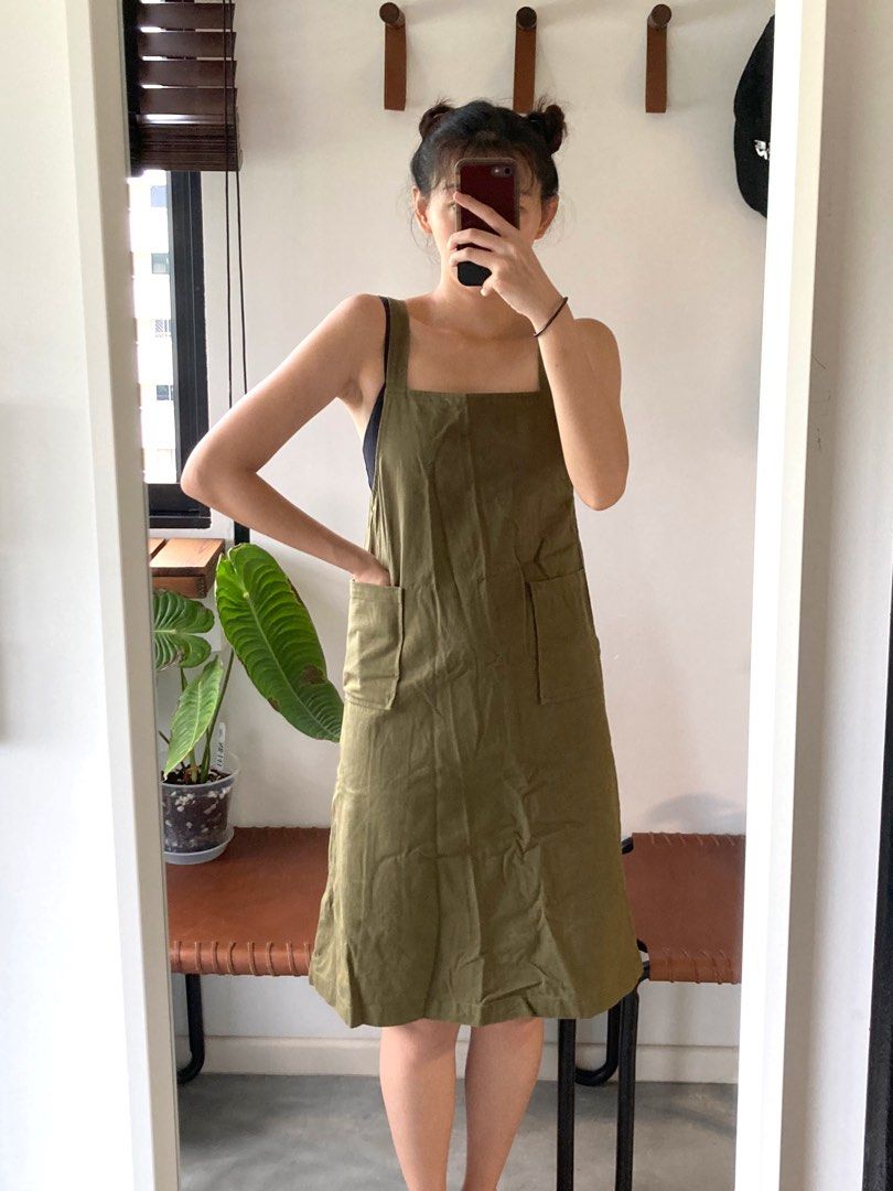 Olive green dungaree dress 2025