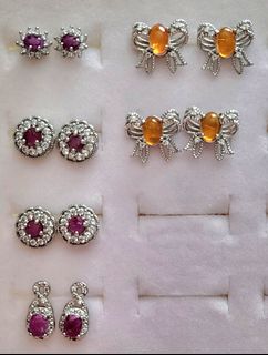 (Category: ) located in . Submitted by accessories_castle (Listing ID 1301741584, Image 1). Description: .
