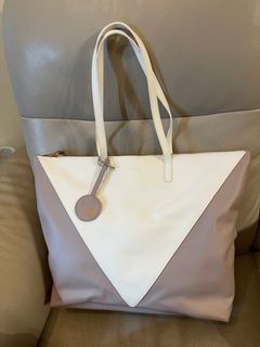 （分類：）位於 。 由 chokwan99 提交（商品編號 1301757080，圖片 1）。簡介： 。