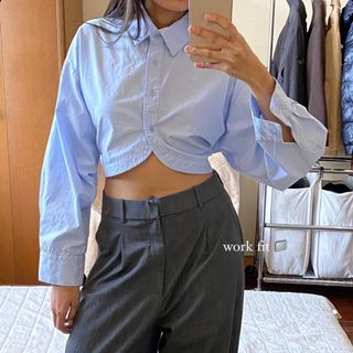 VINTHELINE Baby Blue Corporate Buttondown BTD Cropped Longsleeve Shirt Top | Vin The Line THEVELOUR The Velour | Vintage Retro Y2K 90s Officewear Formal Chic Coquette Balletcore Academia