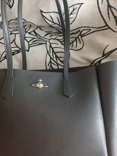 （分類：）位於 。 由 vincyllllll 提交（商品編號 1301737804，圖片 1）。簡介： 。