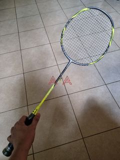 Yonex Arcsaber 7 Play badminton racket