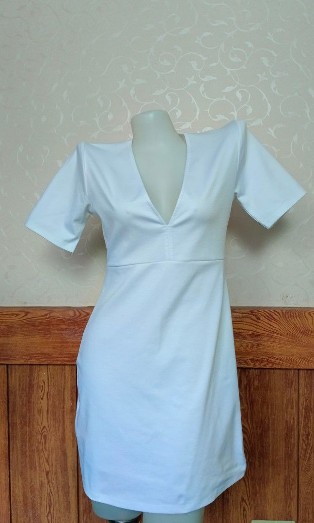 ZARA White Bodycon Dress, Women's Fashion, Dresses & Sets, Dresses on Carousell ZARA White Bodycon Dress, Women's Fashion, Dresses & Sets, Dresses on Carousell