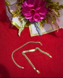 18k Gold Bracelet Bundled