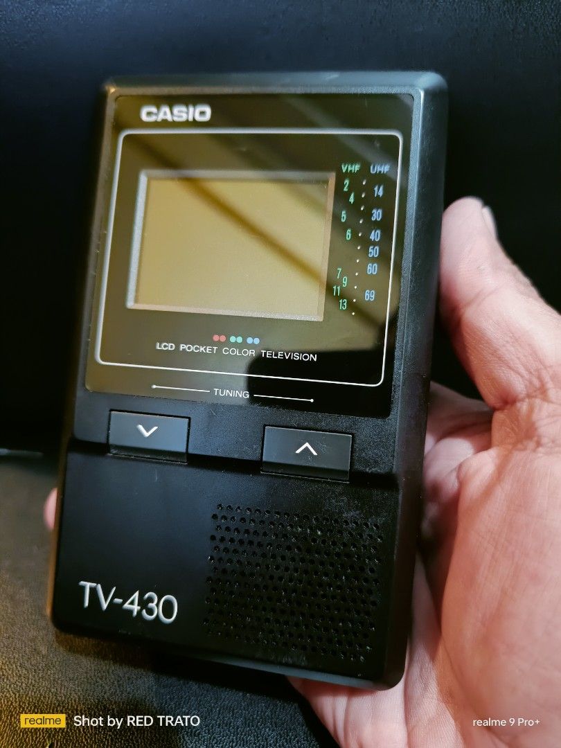 💯 Vintage CASIO TV-430 (Category: TV) located in General Mariano Alvarez. Submitted by randzwurkz85264 (Listing ID 1301980868, Image 1). Description: Working. Green screen ( Hindi ako marunong magkalikot).