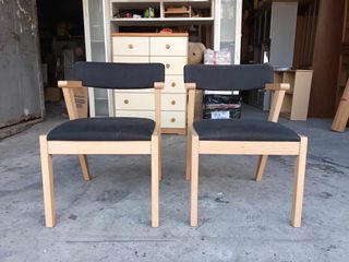 Accent Chairs L19.5 x W21 x  H17/27 In good condition