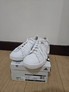 Adidas Advantage White Shoes US6 / UK4.5