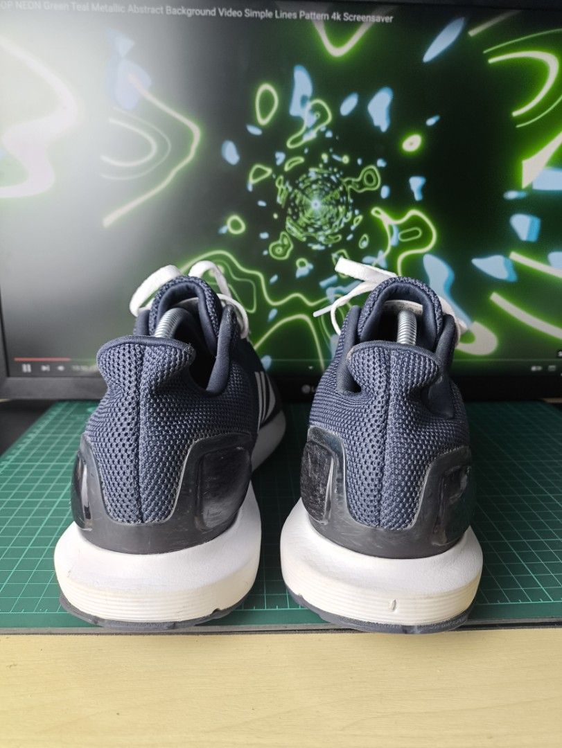 Cosmic 2m store