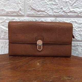 Agnes B long leather wallet